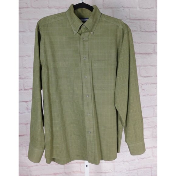 Roundtree & Yorke Green Plaid Button-Down Shirt, 100% Cotton, Medium - Picture 1 of 10